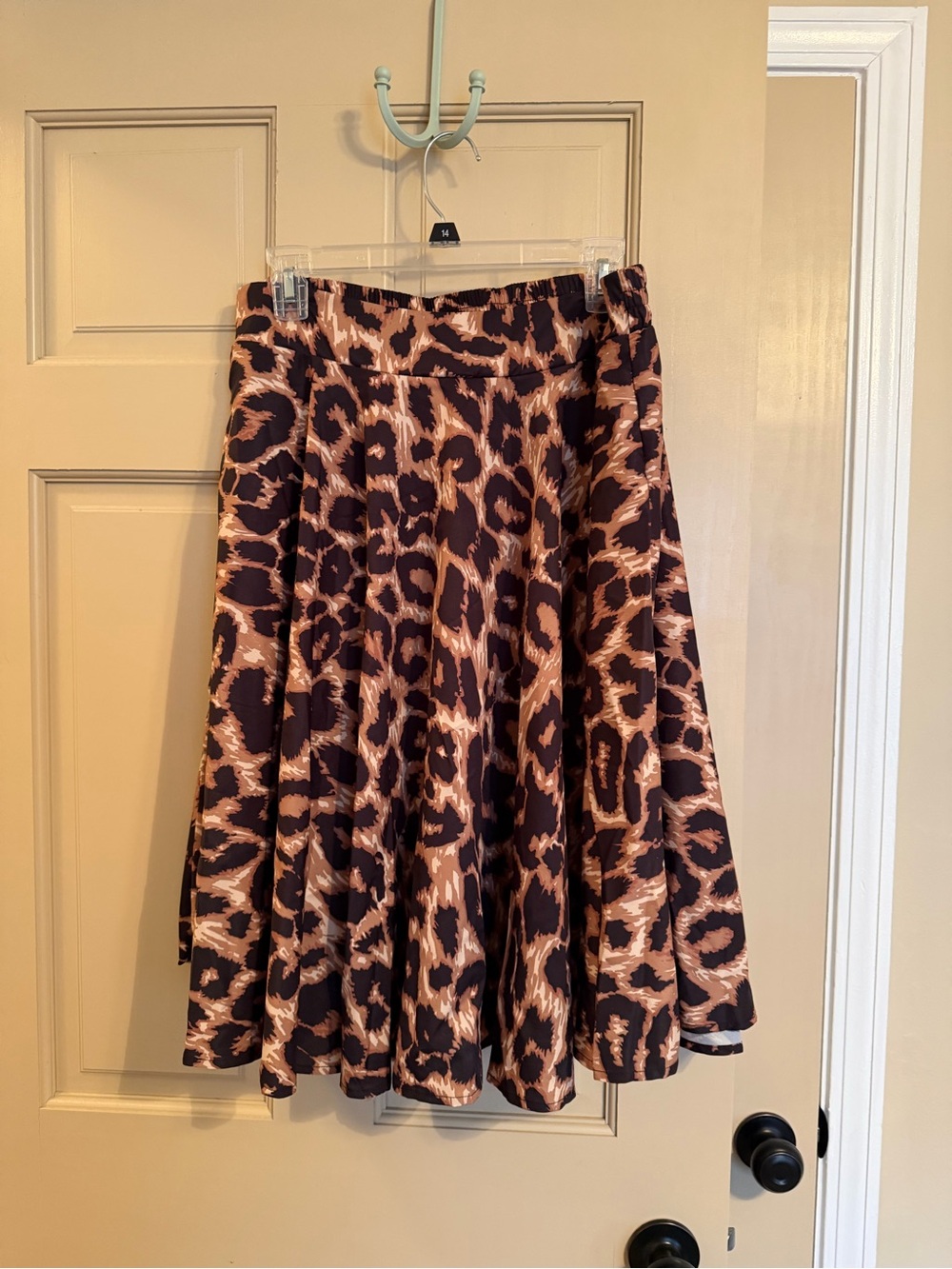 SHEIN Brown and Black Printed Maxi Skirt - Picture 2 of 5